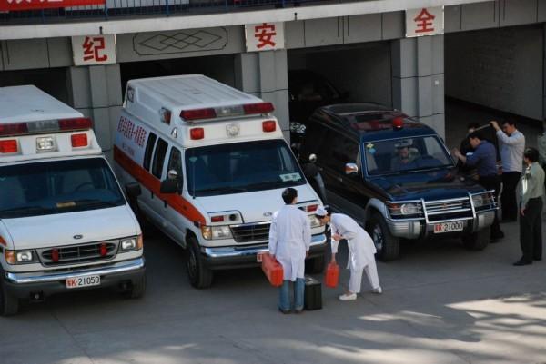 肃宁县救护车转院